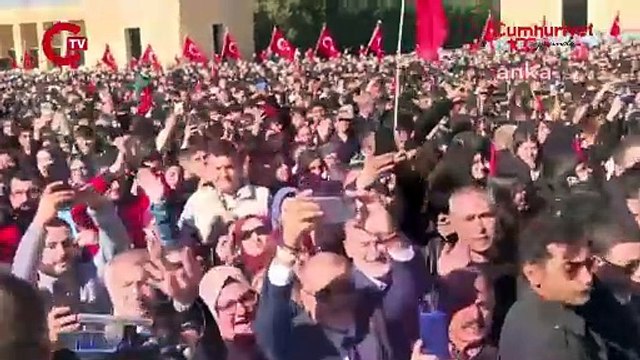 Anıtkabir'de Erdoğan'a seslendi: Tüm şu hainlerin içinde Rabbim yar ve yardımcın olsun reis
