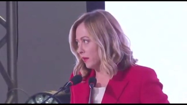 Meloni a Tripoli: Rapporto con Libia è una priorità per Italia e Ue