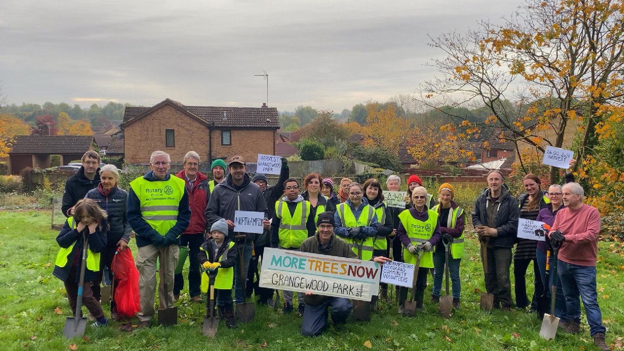 Watch Northamptonshire volunteers step in to rescue trees