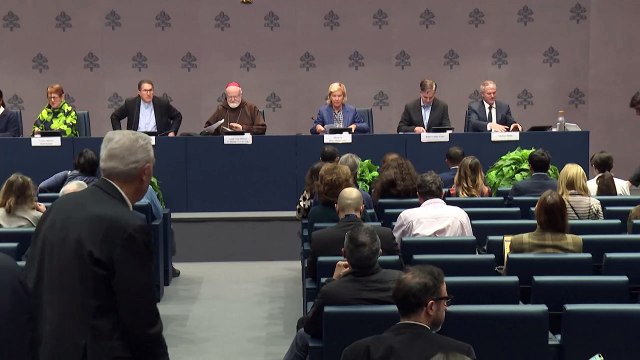 El Vaticano pide agilizar destituciones de sacerdotes acusados de abuso