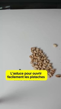 L’astuce pour ouvrir les pistaches facilement ️ Le LlEN de ce produit est dans ma Bl0 (La Bl0graphie est le texte de présentation sur mon profil)/ P.UBLlClTE /