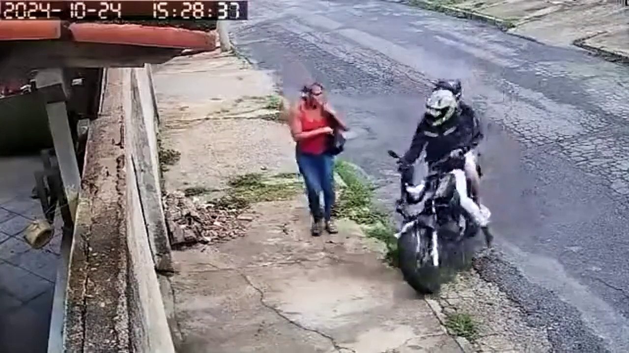 Quand tu vois des voleurs partout alors qua pas du tout...