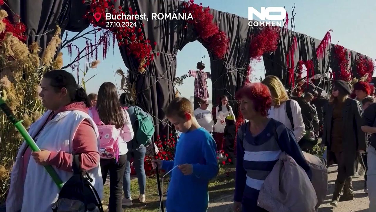 No Comment: Halloween am Spuksee - Festival auf Bukarests Engelsinsel