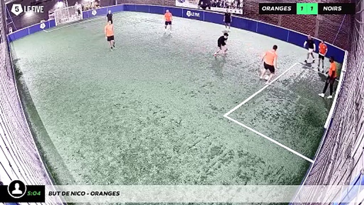 But de Nico - oranges