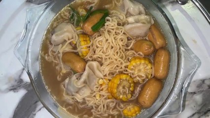 Spicy Hot Pot Noodles recipe