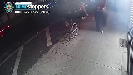 Trio beats and robs man of his cash and clothes on Queens street