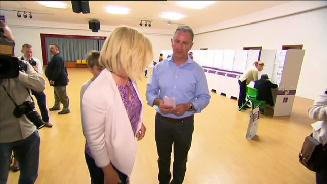 Canberra Liberals leader Elizabeth Lee to recontest party leadership after election loss