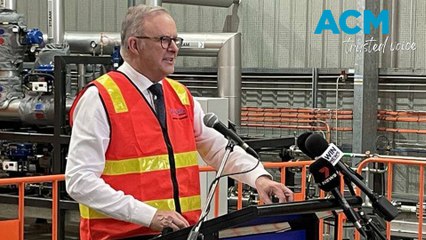 PM under fire over flight upgrades while climate continues to be touchstone issue