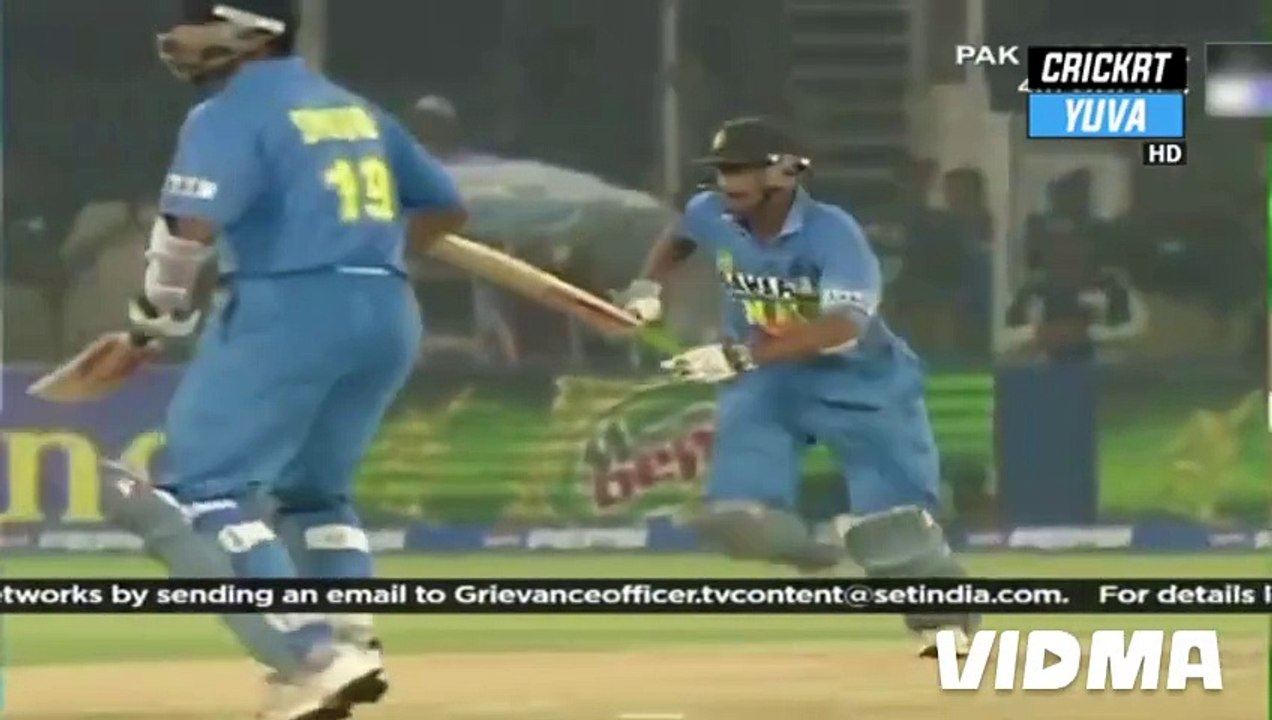 MOHAMMAD KAIF_ 71_ VS PAKISTAN @ LAHORE IN 2004.