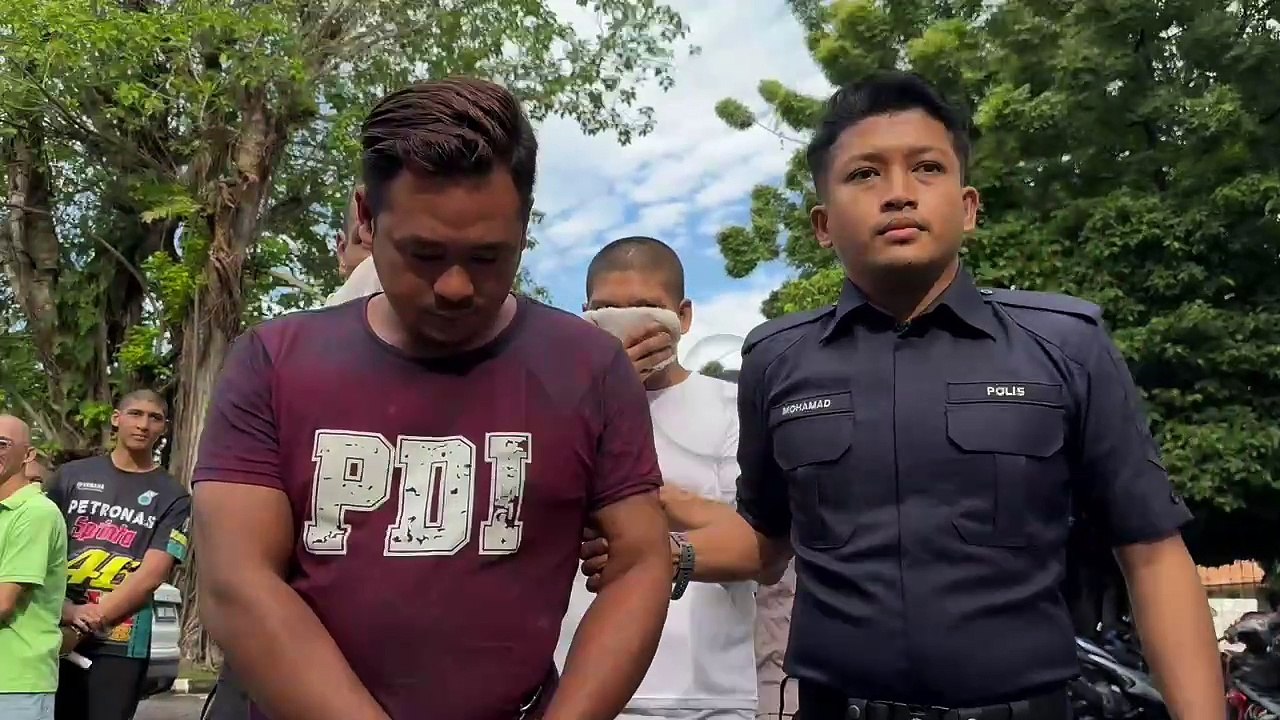 Juruukur tanah tak mengaku cuba bunuh dua anggota polis