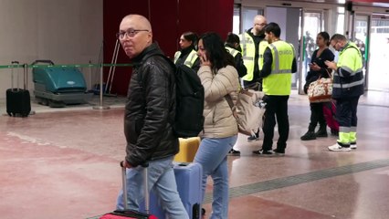 Suspendida la actividad en trenes, aeropuertos, puertos y autobuses en Valencia