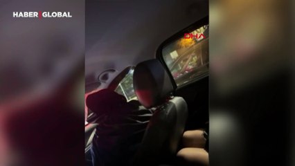 Trafikte magandalığında son nokta! Kadınlara silah gösterdi