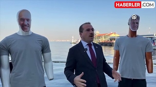 AK Parti Milletvekili Kırkpınar, iki önemli ismin maketini denize attı