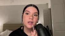 ❤️ASMR kisses & Whispers❤️ Lipgloss aplication ( NO Talking )