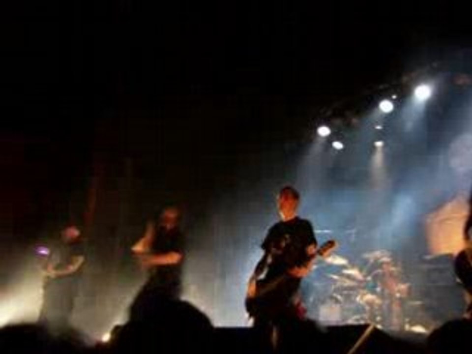 Mass Hysteria a Troyes