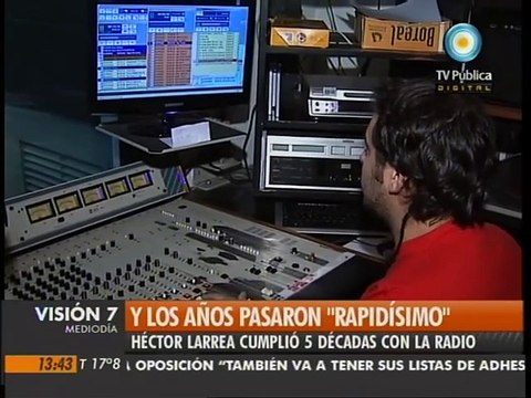 Y los años pasaron 'Rapidísimo': Héctor Larrea cumplió 5 décadas con la radio