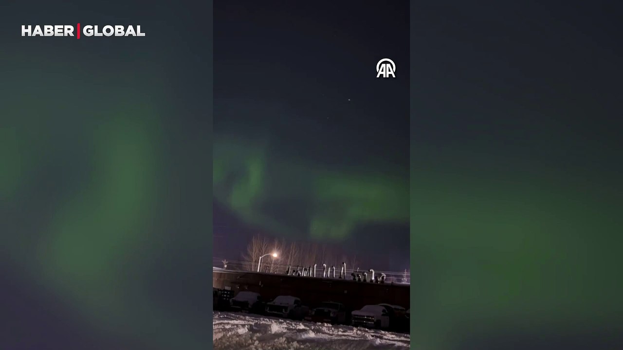 Alaska'da ''Kuzey Işıkları'' hızlandırılmış çekim yöntemiyle görüntülendi