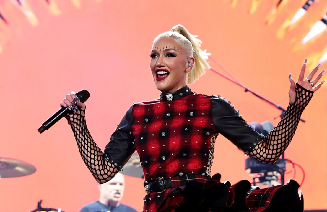 Gwen Stefani would love for No Doubt to play Glastonbury again