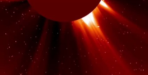 Cometa queima e evapora ao voar em direção ao sol; veja animação
