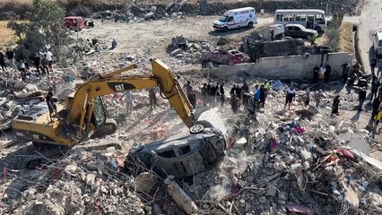 دمار واسع بعد قصف إسرائيلي على صرفند في جنوب لبنان