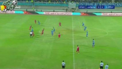 گل اول بازی استقلال‌خوزستان و پرسپولیس