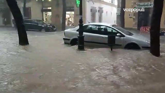 Se intensifican las lluvias en Jerez, Sevilla y Cádiz y se extiende la alerta naranja hasta media noche