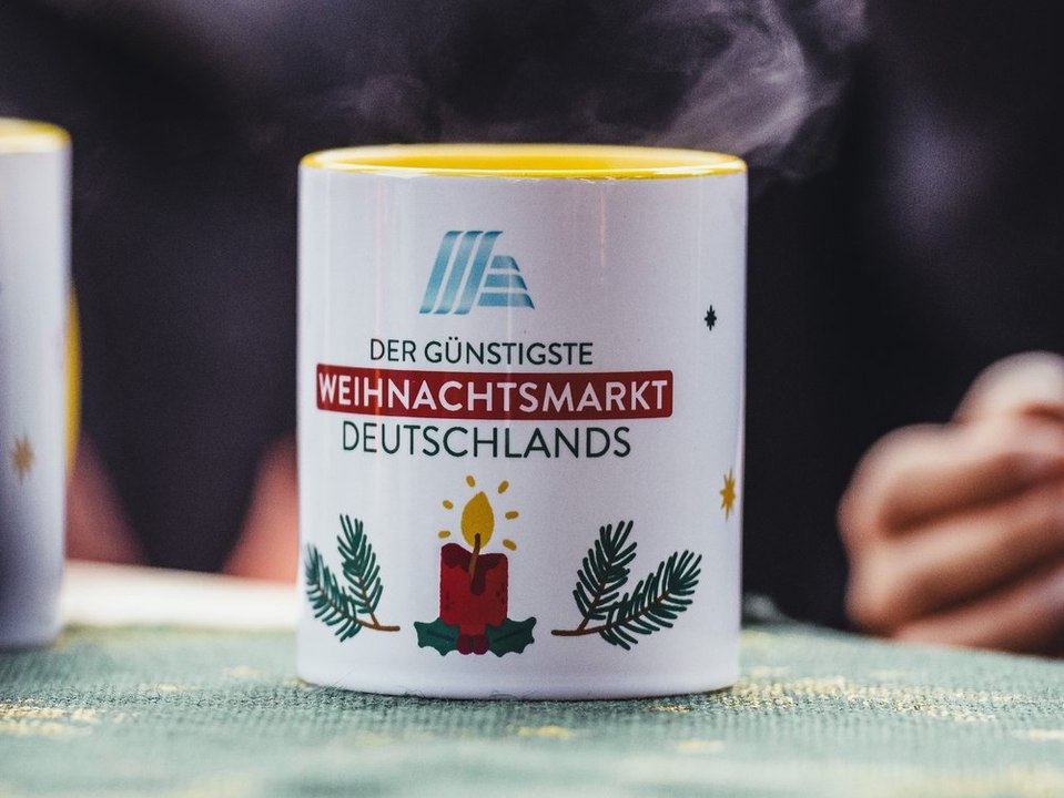 Glühwein für 1 Euro: Aldi startet Billig-Weihnachtsmärkte