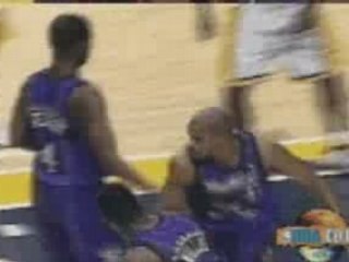 NBA - Lebron James vs Vince Carter