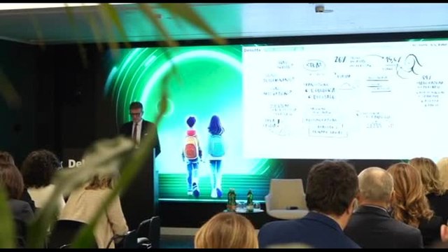 Deloitte: in Europa solo 1 studente su 4 iscritto a percorsi STEM