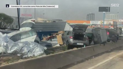 La desoladora imagen de la situación en la carretera V31