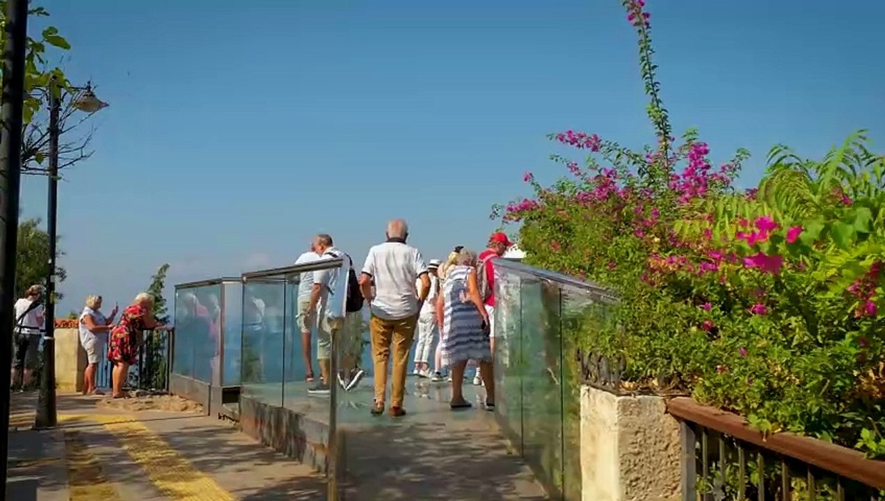 Tourismusminister Türkei: Touristenrekord aus Deutschland erwartet!