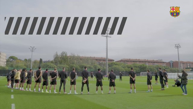 Minuto de silencio en el entreno del Barça por las víctimas de la DANA