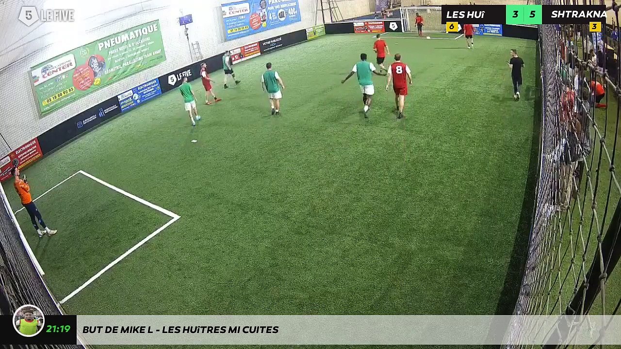 But de Mike L - Les Huîtres Mi Cuites