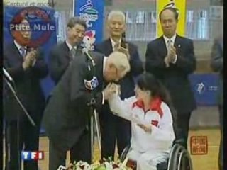 Les couacs de Paris s'entendent à Pékin