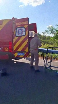 Motociclista fica ferido após colisão na PR-323 e é socorrido por equipes do Samu e dos bombeiros