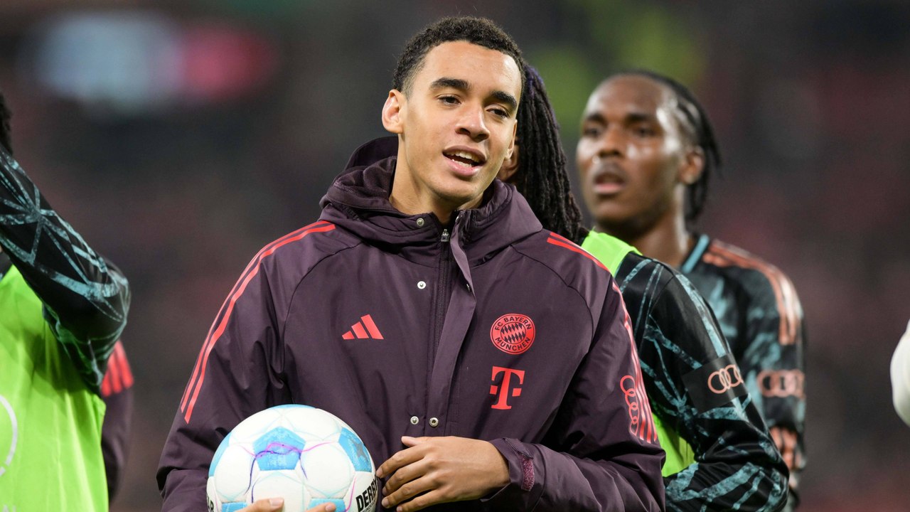 Musiala scherzt nach Dreierpack: 'Der Ball geht zu meiner Mama'