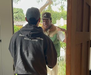 Tyler The Creator Antarkan Bundle Album Barunya Ke Rumah Fans Di Los Angeles
