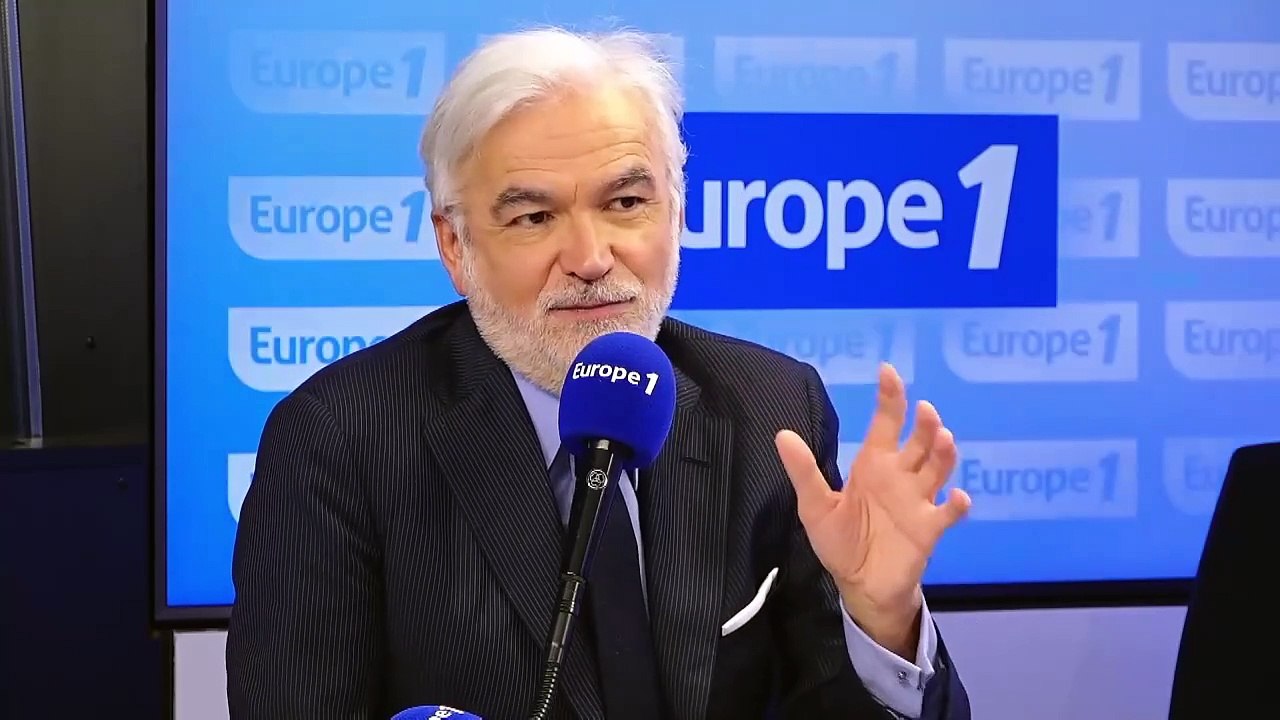 Présence de Yassine Bellatar au Maroc : «Ça montre une fois de plus que le président est déconnecté», estime Pascal Praud