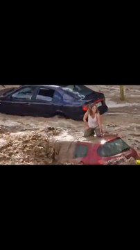 Inondations en Espagne : Avec près de 100 morts, le pays se réveille en deuil
