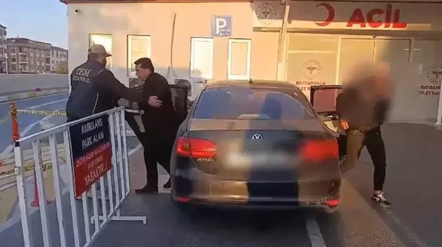 Tutuklanan Ahmet Özer’in evinde yapılan aramanın görüntüleri ortaya çıktı