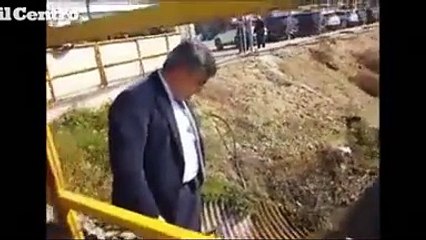 Pescara, D'Alfonso "chiude" uno scarico abusivo