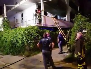 Pescara, incendio in una palazzina nuova di via Sacco