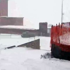 Gran Sasso, bufera di neve e freddo a Campo Imperatore