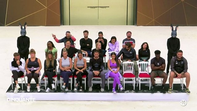 Les Cinquante saison 3 : Nikola Lozina prend un énorme bide dans l'arène.