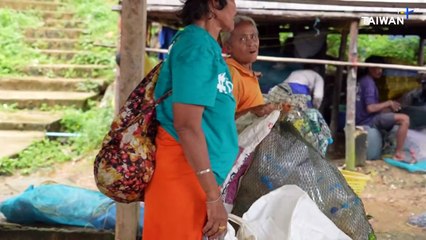 Startup Uses Blockchain and Sweat To Recycle Ocean Plastic Waste