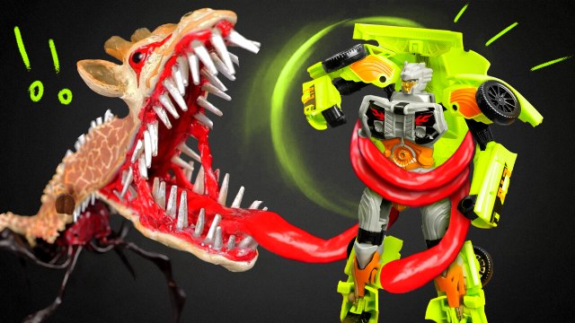 Zoochosis & Transformers Fighting In A Big Battle Crazy Crafts & Cosplay
