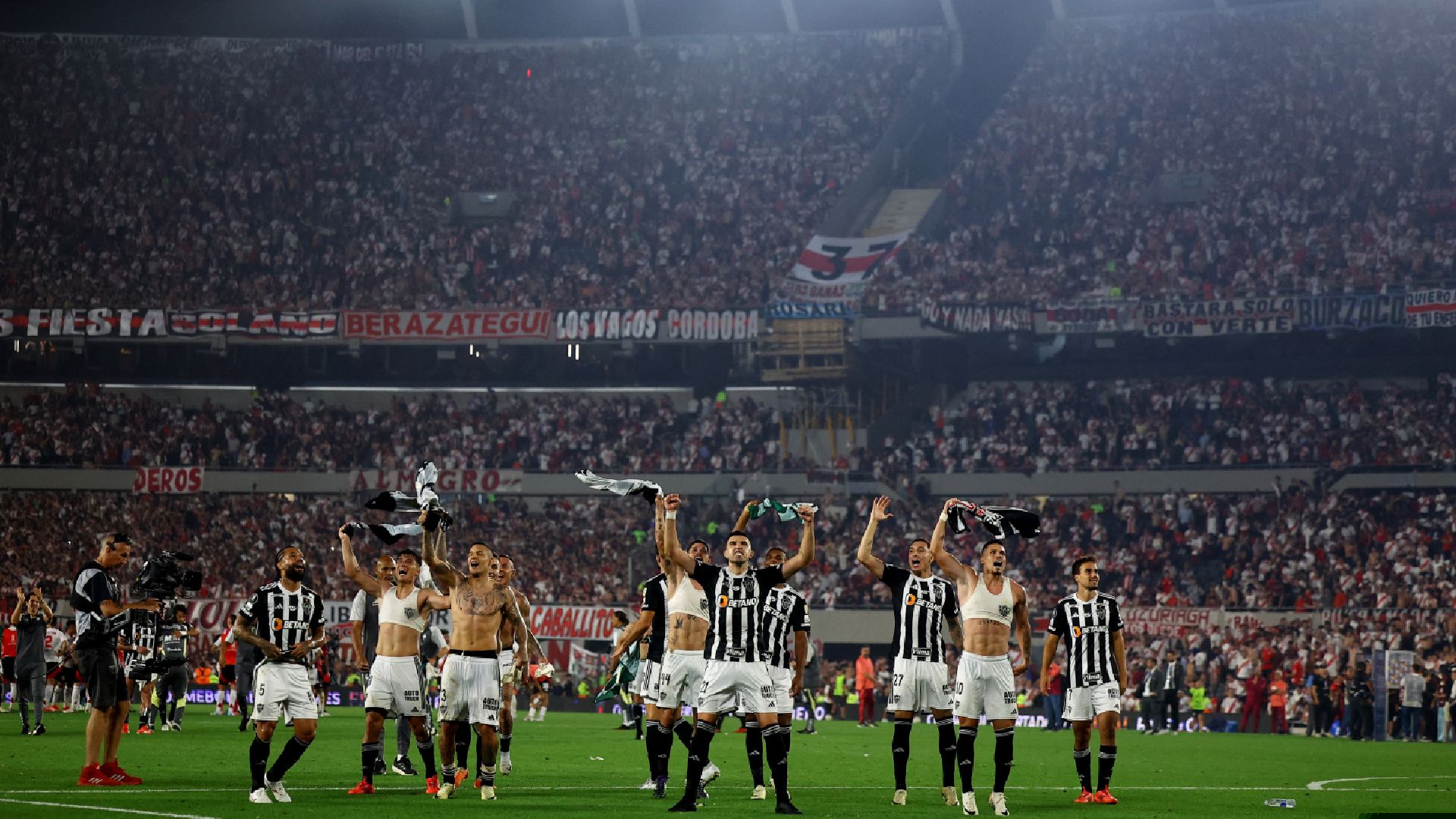 Locura total en la #CONMEBOLSudamericana
