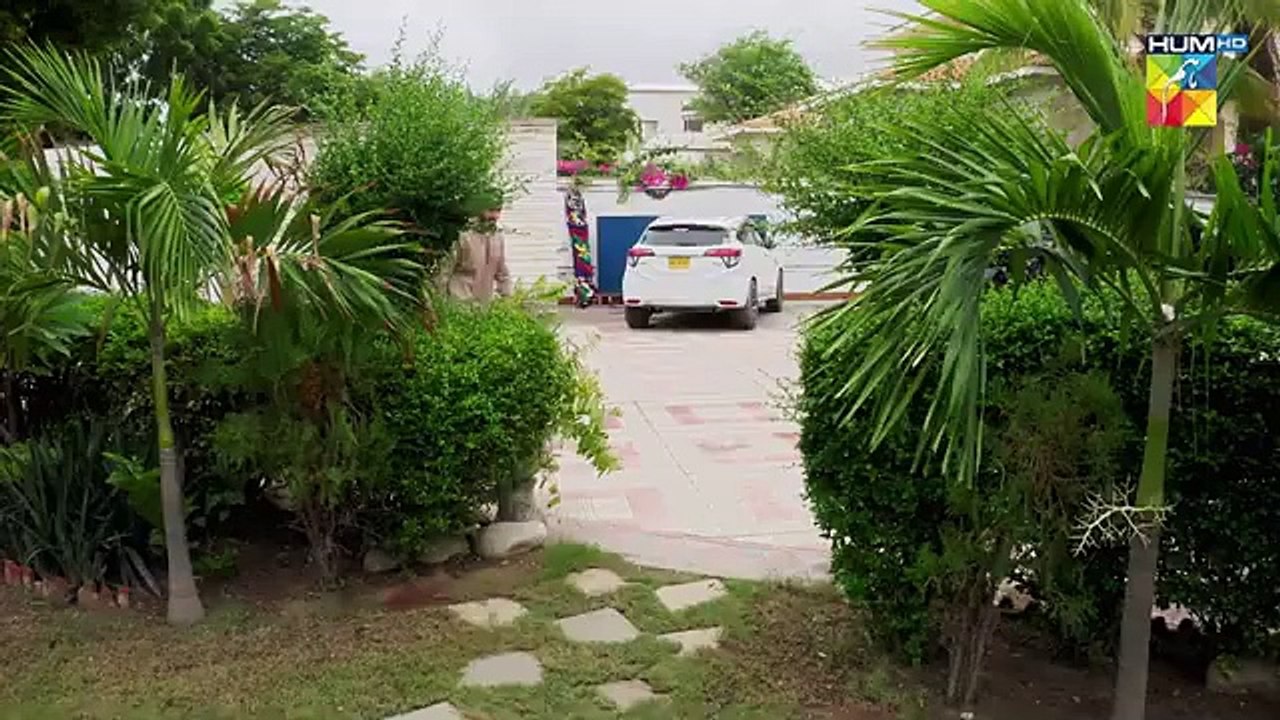 Mohabbat Reza Reza - Episode 03 - 25th October 2024 - [ Mirza Zain Baig & Minsa Malik ] - HUM TV