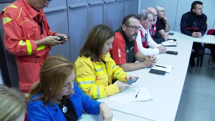 Feijóo defiende a Mazón mientras este agradece a Sánchez su apoyo