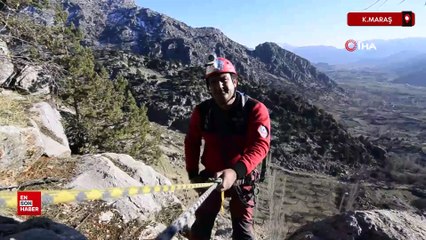 Kahramanmaraş'ta kayalıklarda mahsur kalan 4 keçi kurtarıldı
